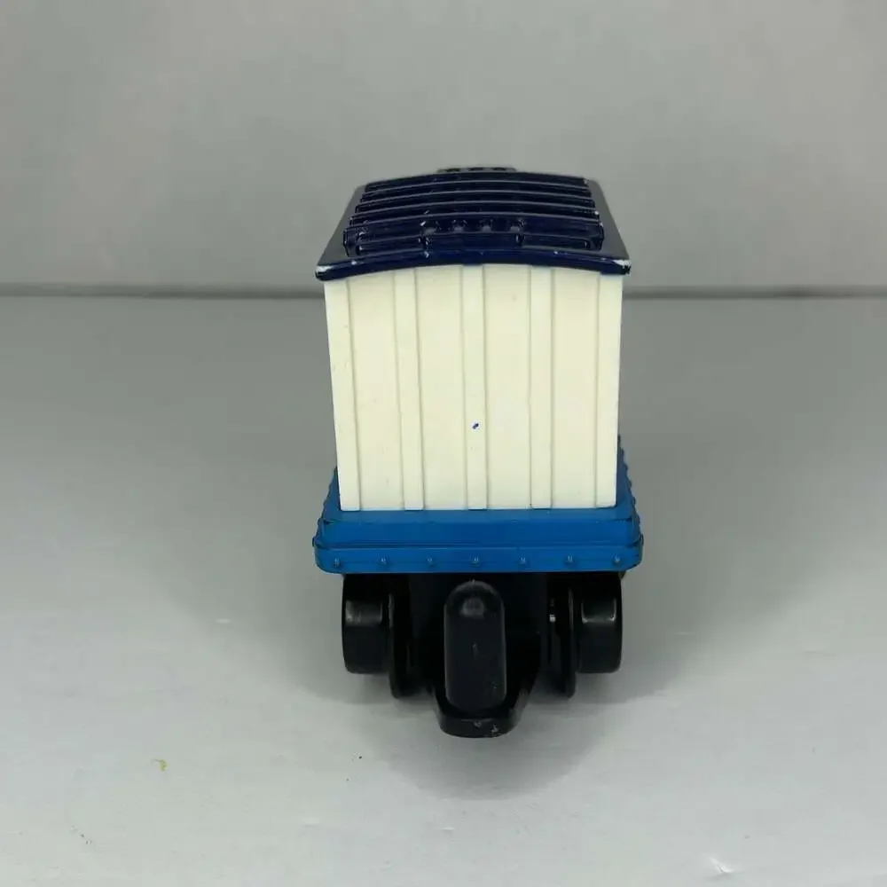 Fisher-Price GeoTrax Blue and White Freight Cargo Train Car